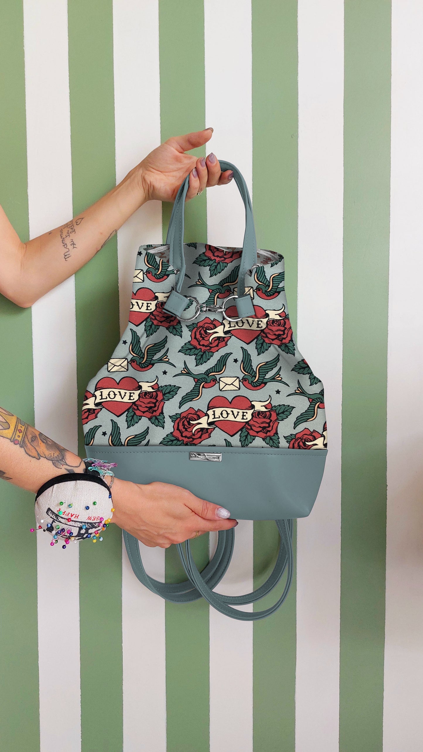 BORSA ZAINO 3 IN 1 verde pastello / love rondini