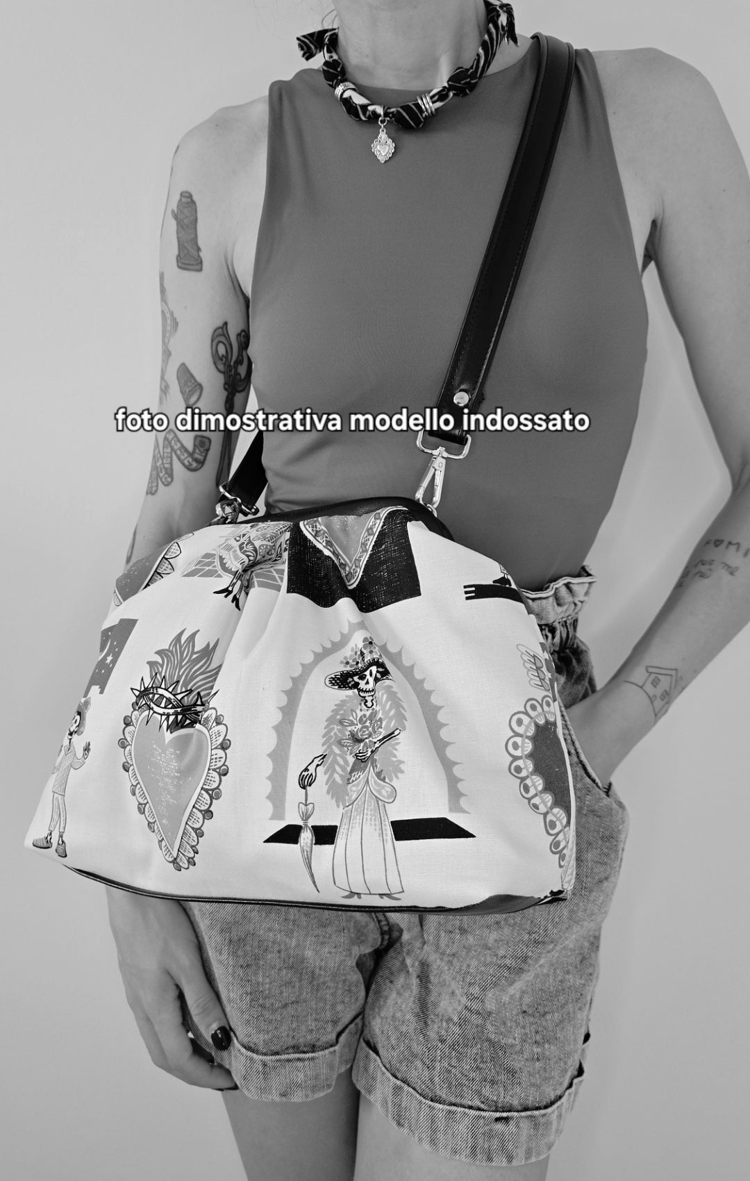 BORSA CLIC CLAC tracolla regolabile nero/fiori serpenti