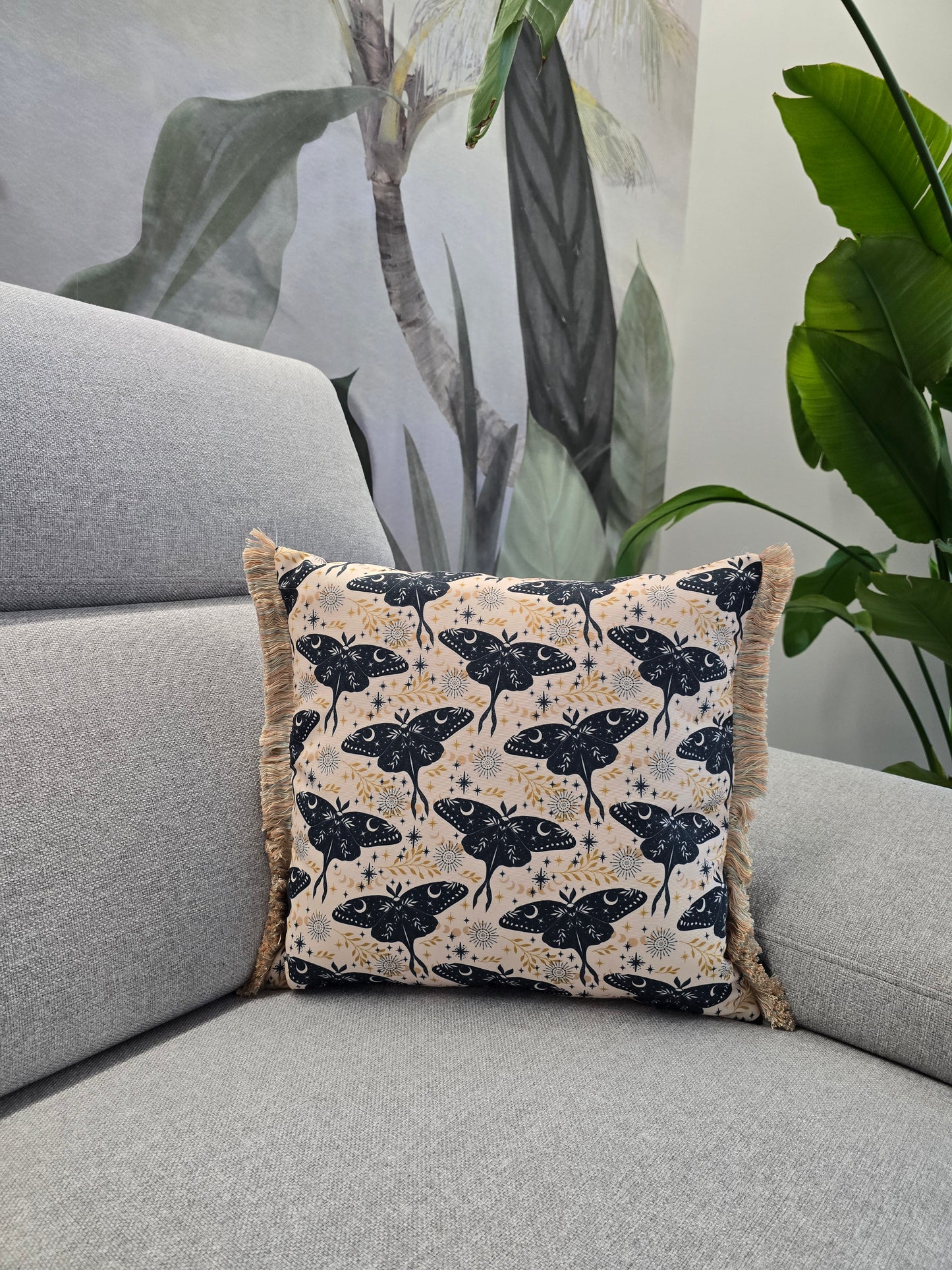CUSCINO butterfly beige con frange