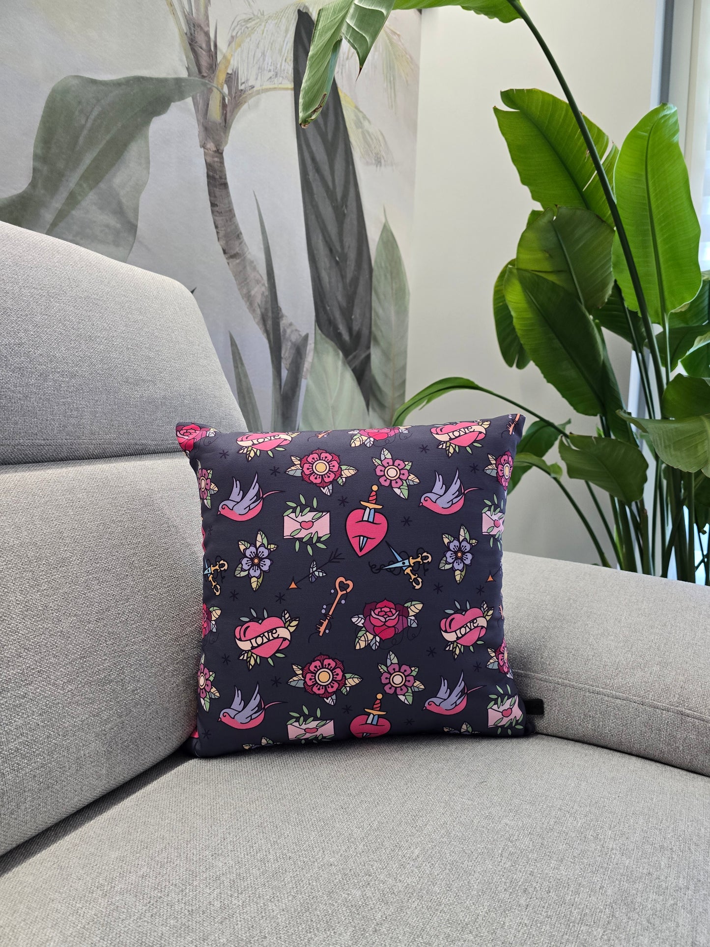 CUSCINO love pink