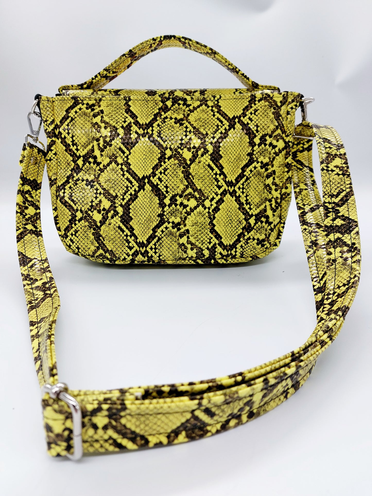 "DOTTY" VEGAN mini SIMILPELLE PITONE giallo