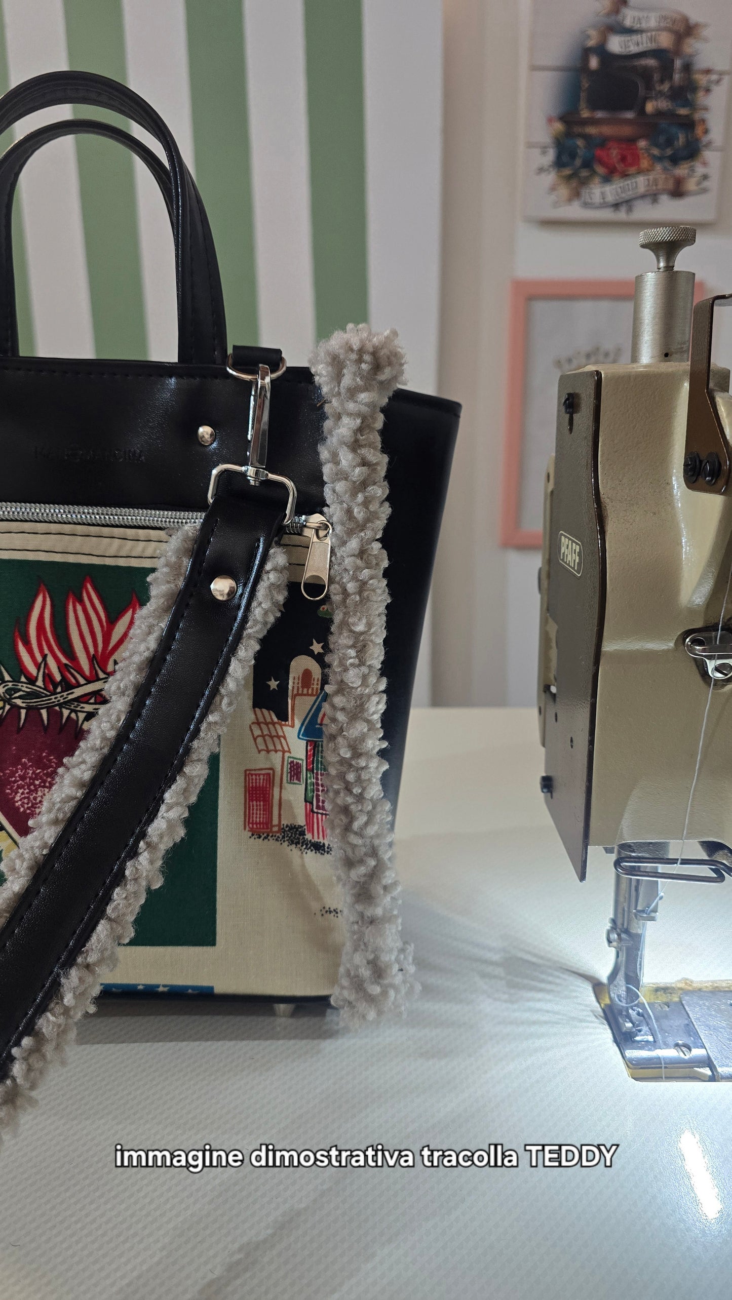 "ORNELLA" NERO TINTA UNITA