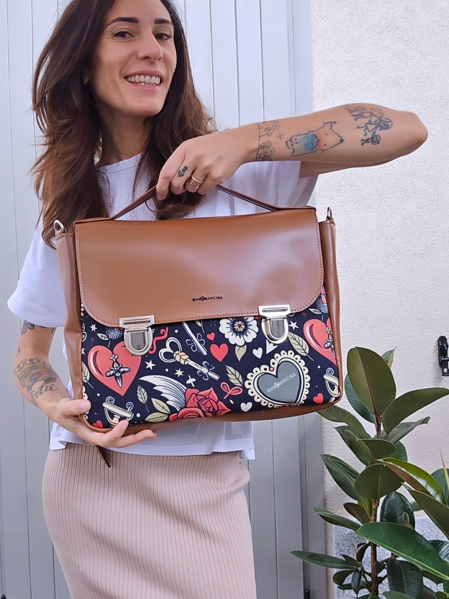 "DOTTY" VEGAN maxi SIMILPELLE cuoio/tattoo love