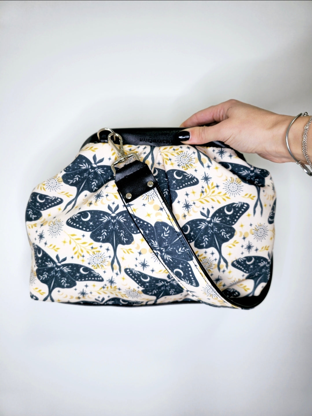 BORSA CLIC CLAC nero / butterfly beige