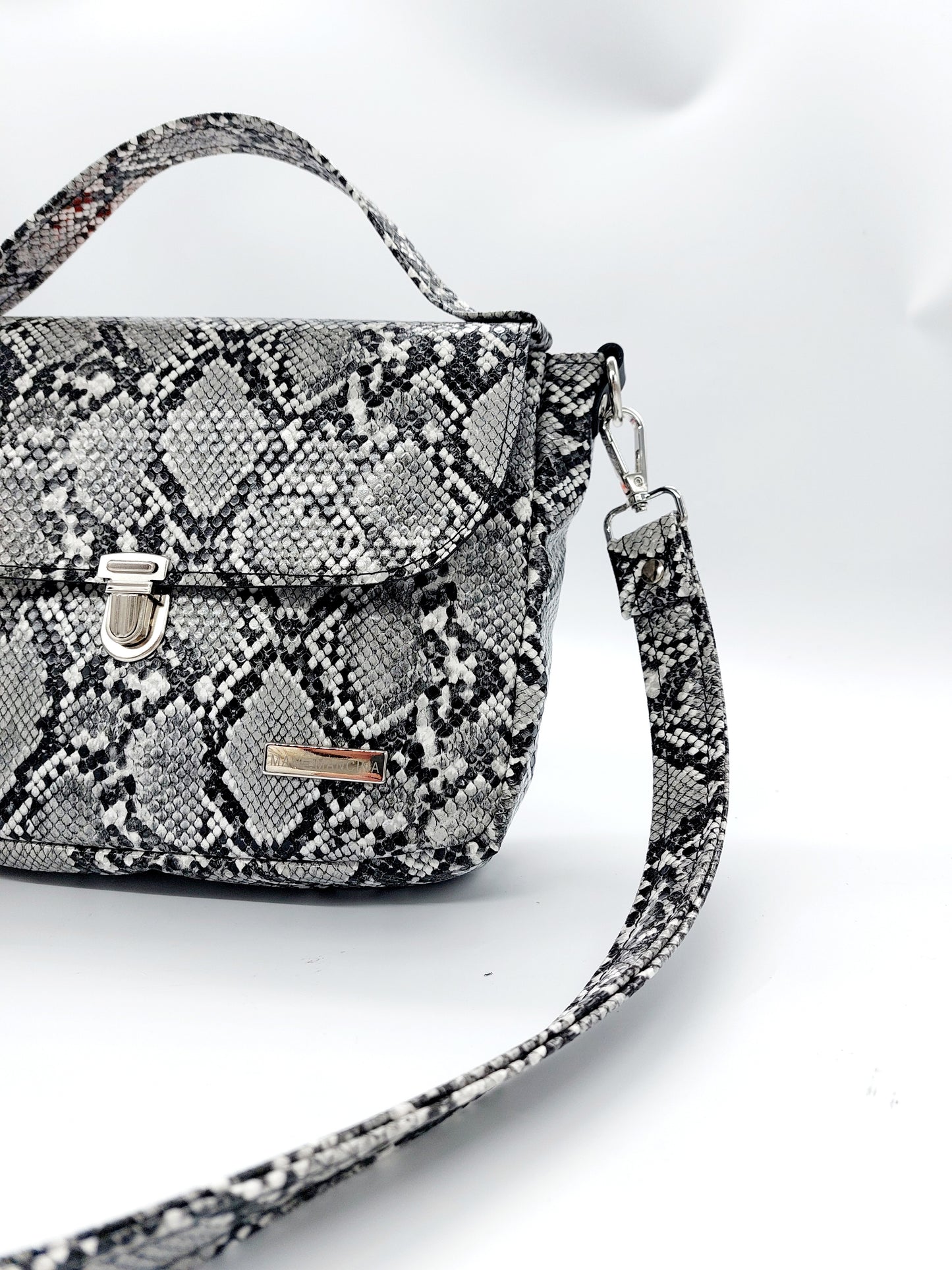 "DOTTY" VEGAN mini SIMILPELLE PITONE grigio chiaro