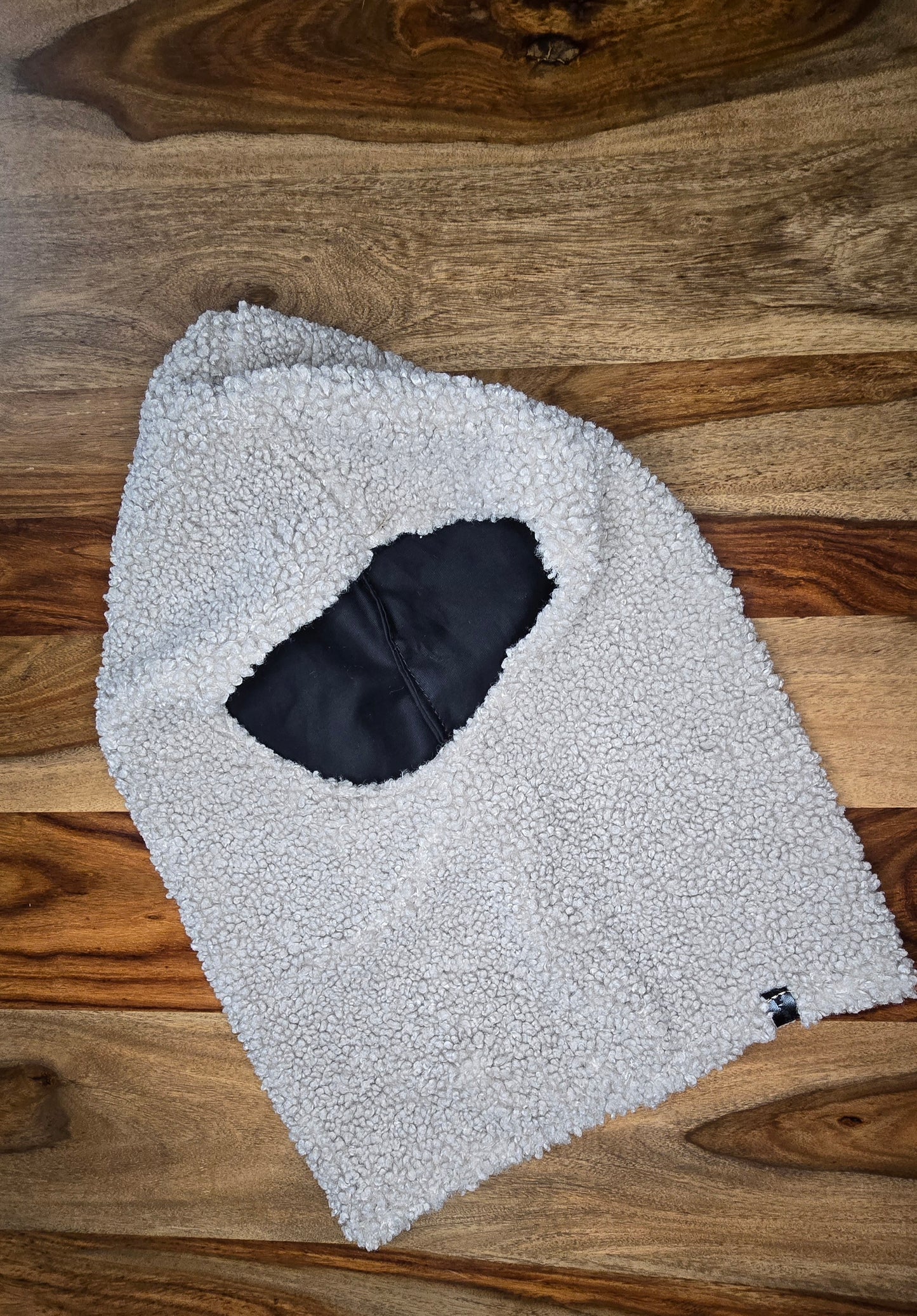 BALACLAVA lana bouclé nero