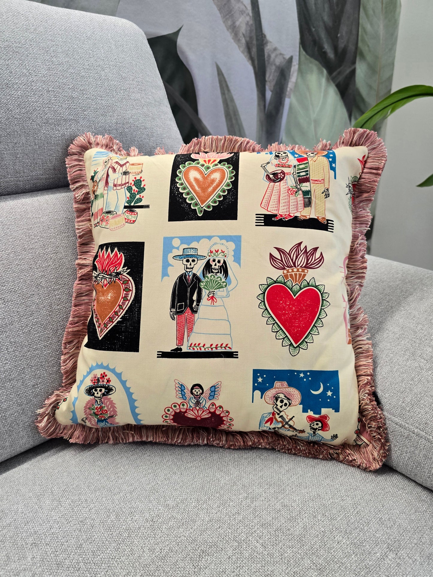 CUSCINO ex voto beige con frange