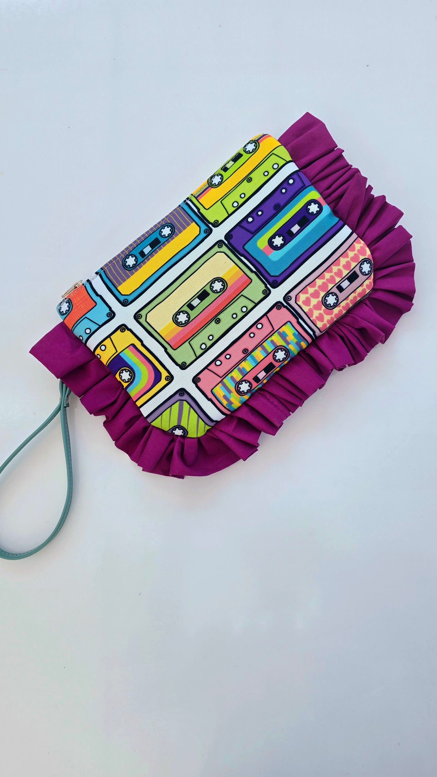 "MIRTA" pochette con rouches musicassette