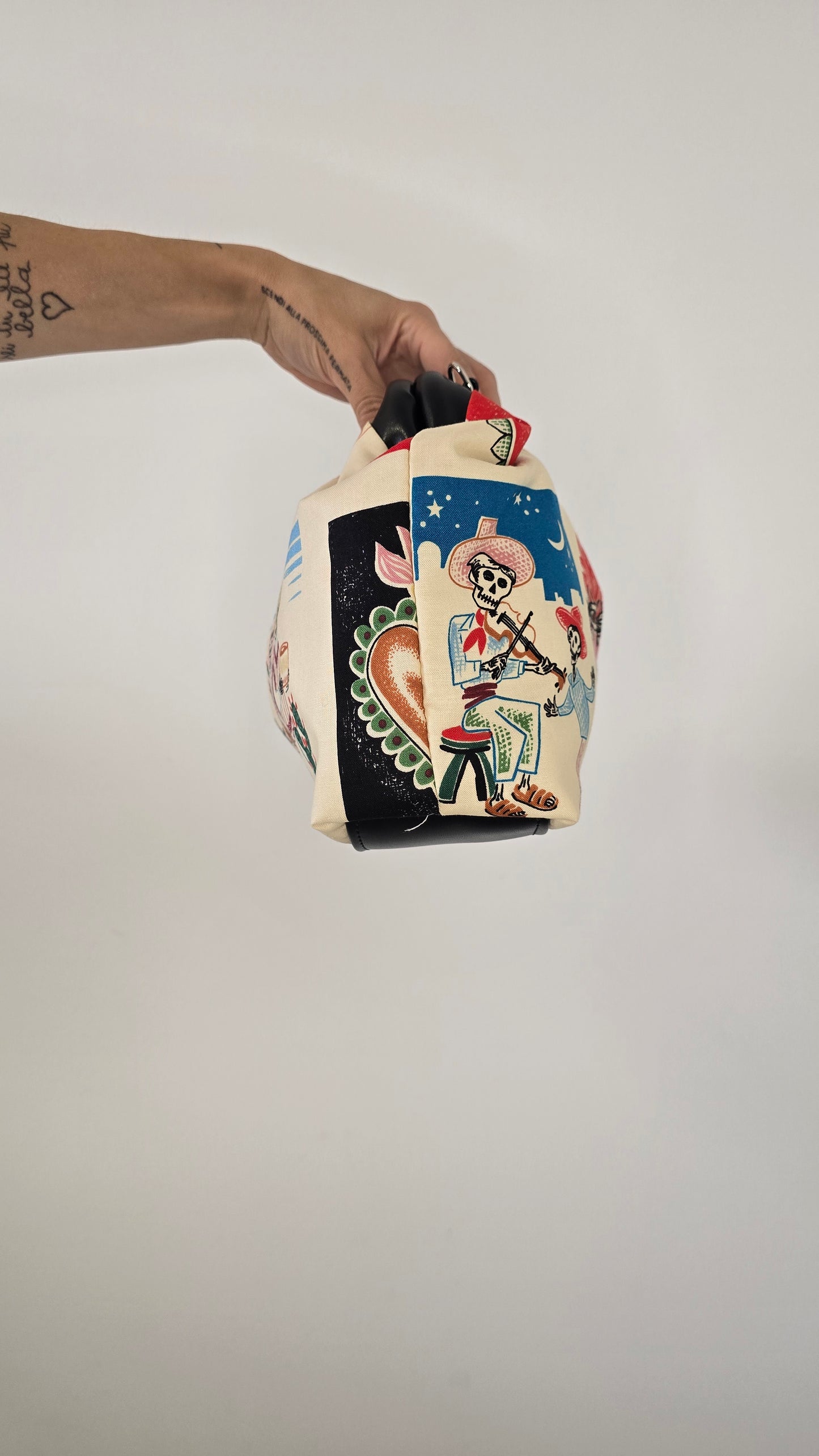 BORSA CLIC CLAC tracolla regolabile nero/ex voto