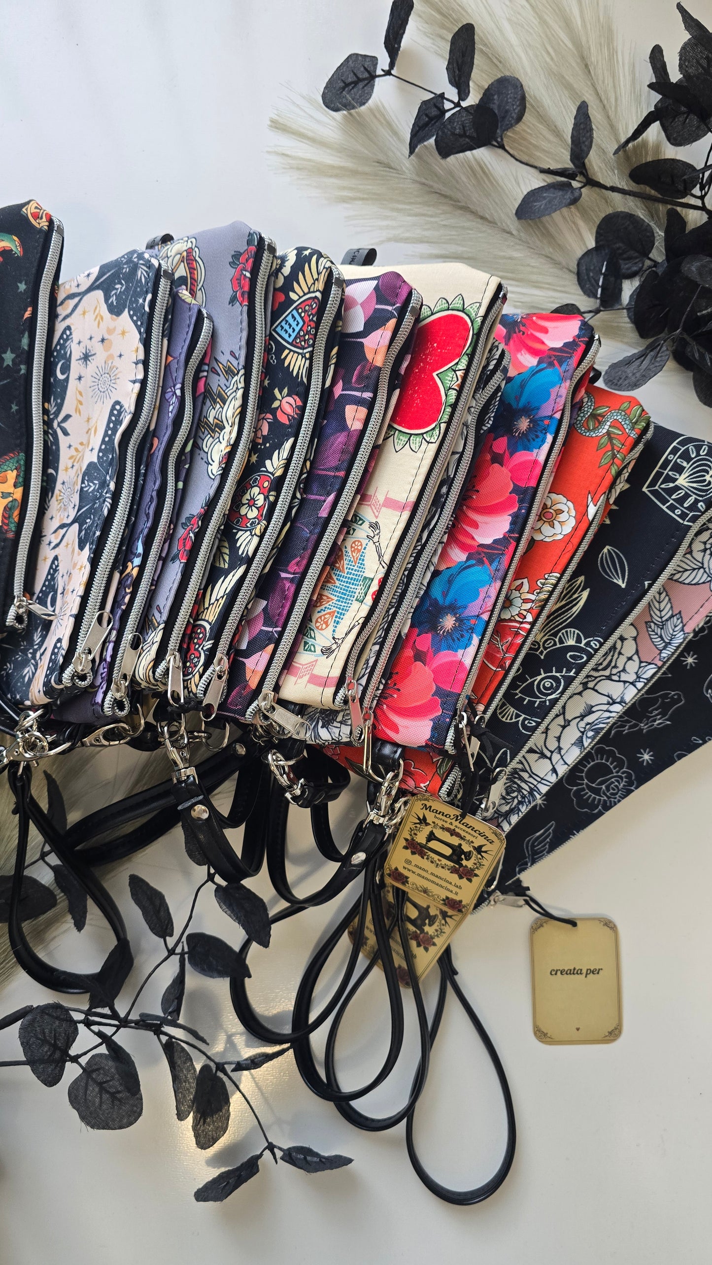 "BUSTARELLA" ex voto nero