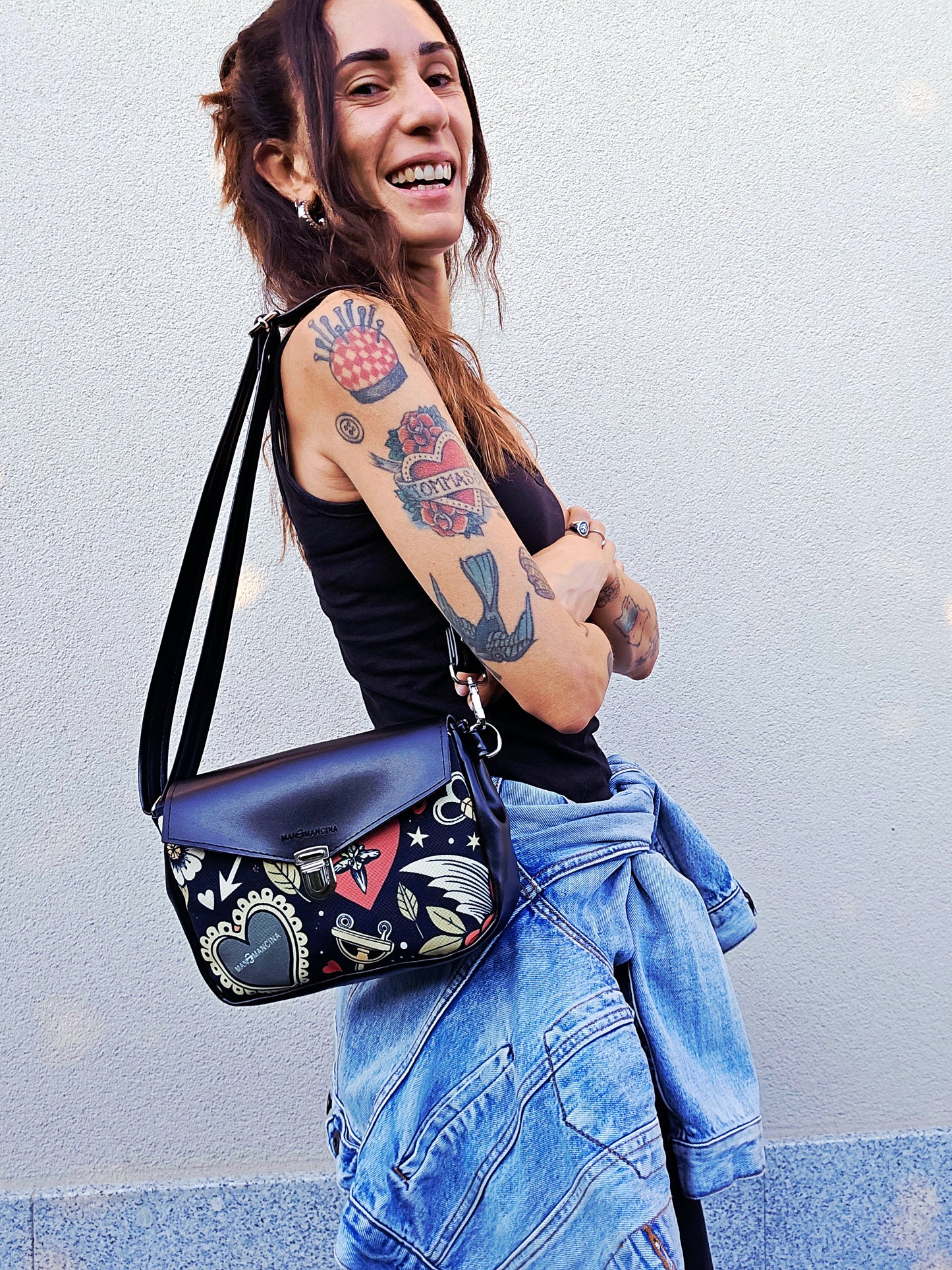 MARSUPIELLO large NERO / TATTOO LOVE