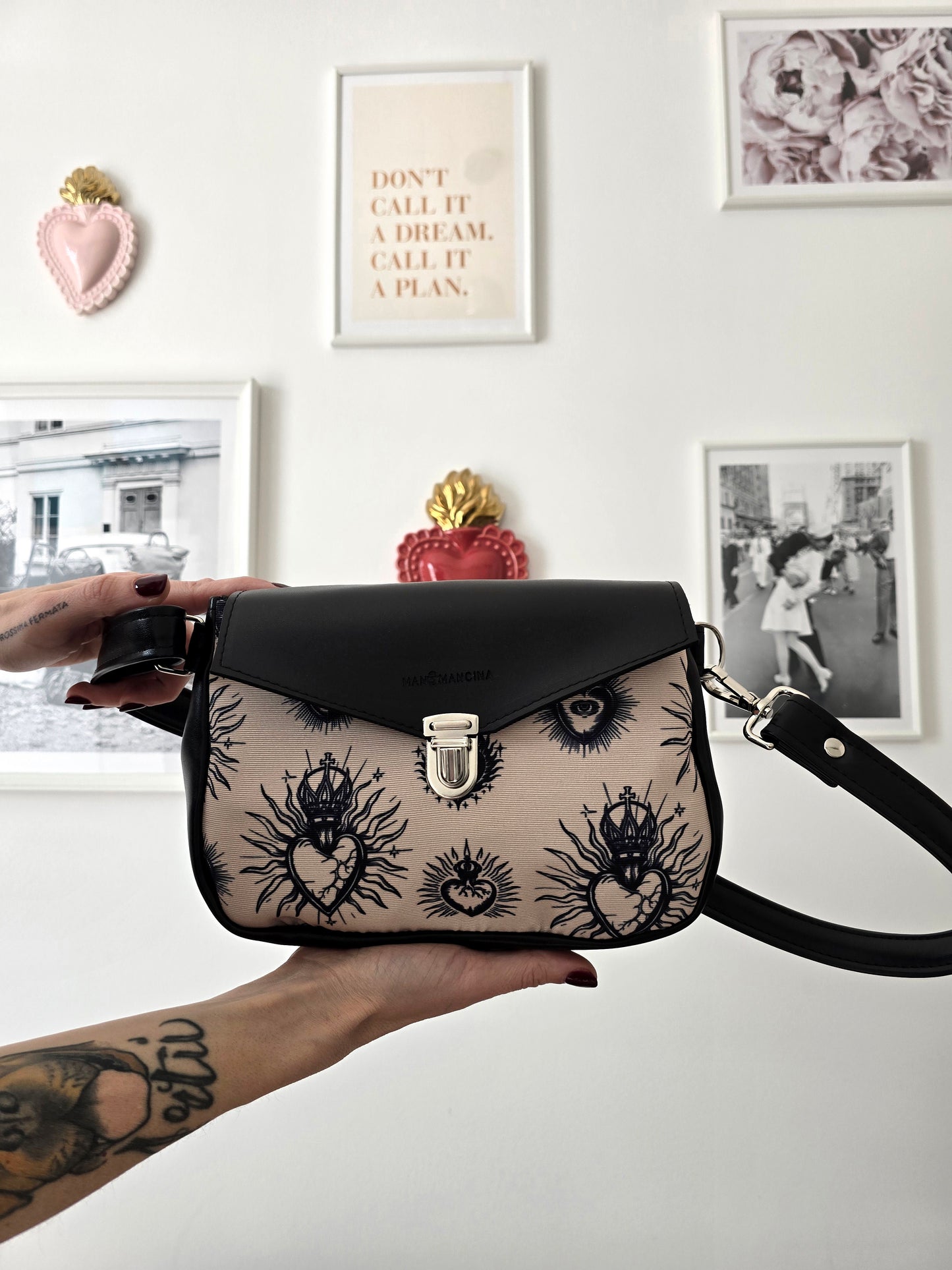 MARSUPIELLO large NERO / EX VOTO NEW BEIGE