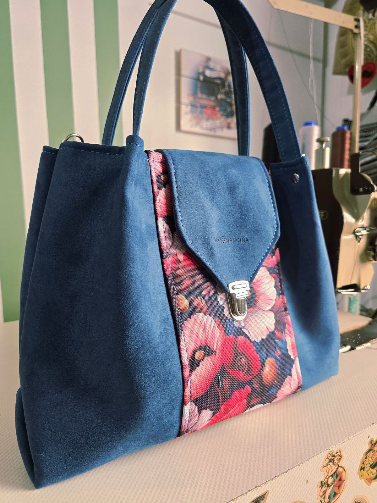 L'ARTIGIANA - blu avio similsuede/ fiori bordeaux