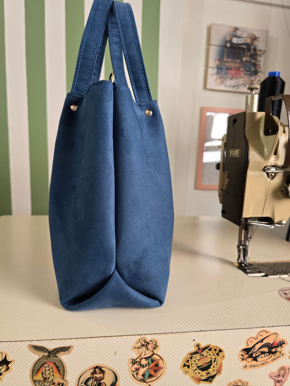 L'ARTIGIANA - blu avio similsuede/ fiori bordeaux