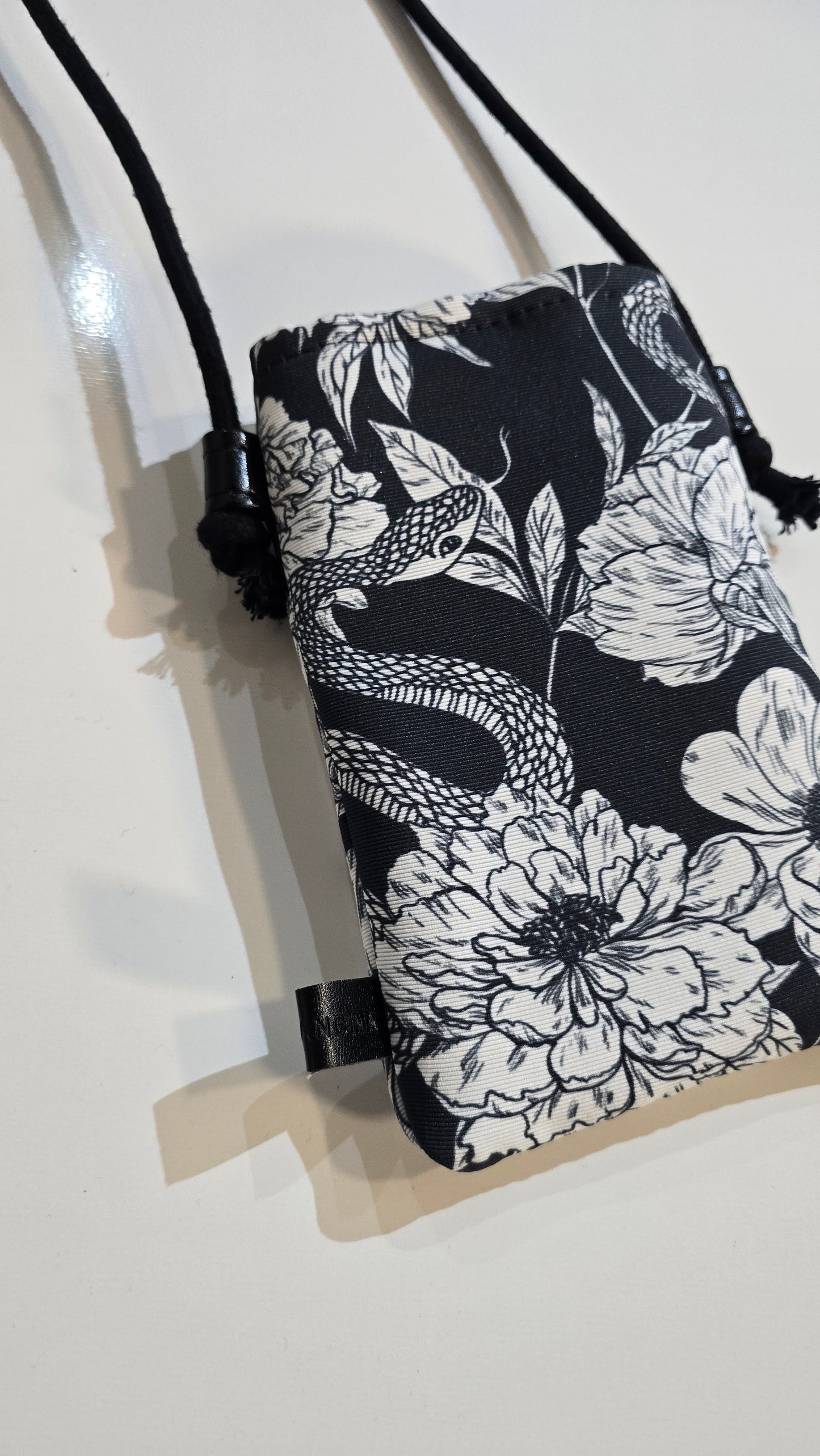 Phone bag basic FIORI/SERPENTI