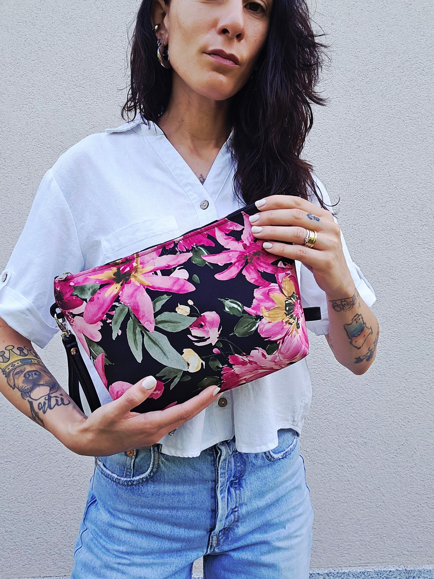 MAXI POCHETTE fiori fucsia/nero