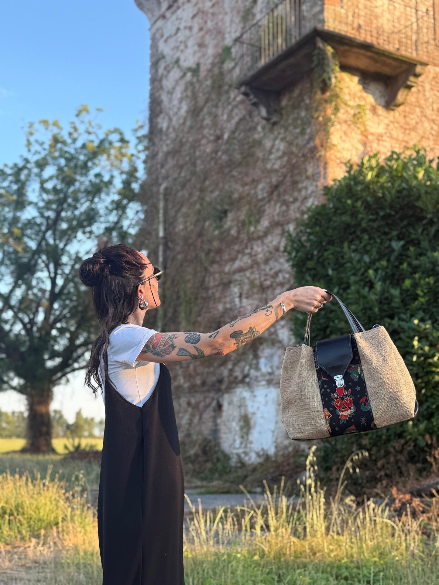 L'ARTIGIANA - EDIZIONE LIMITATA juta/nero/tattoo