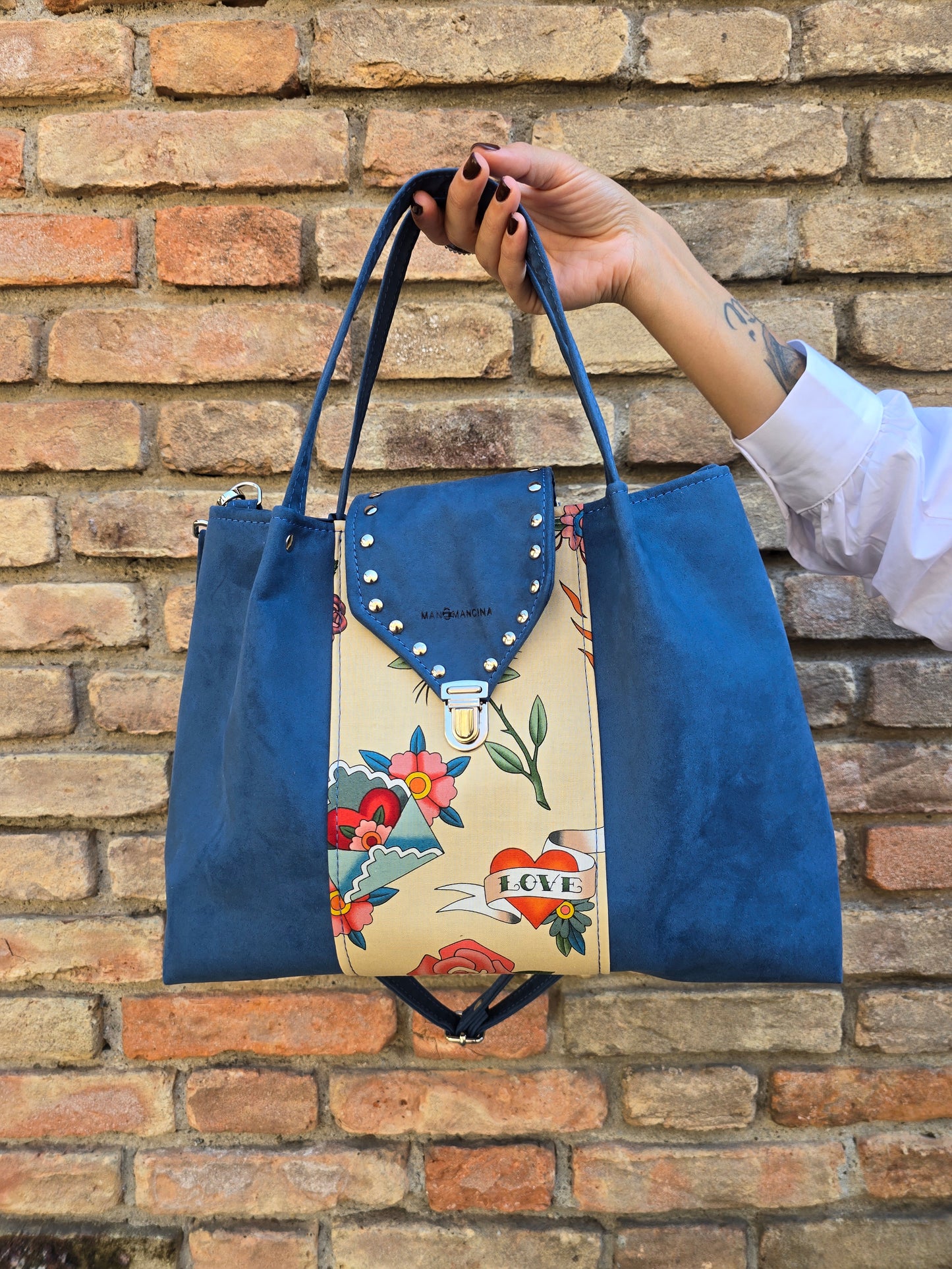 L'ARTIGIANA - blu avio/tattoo beige +borchie