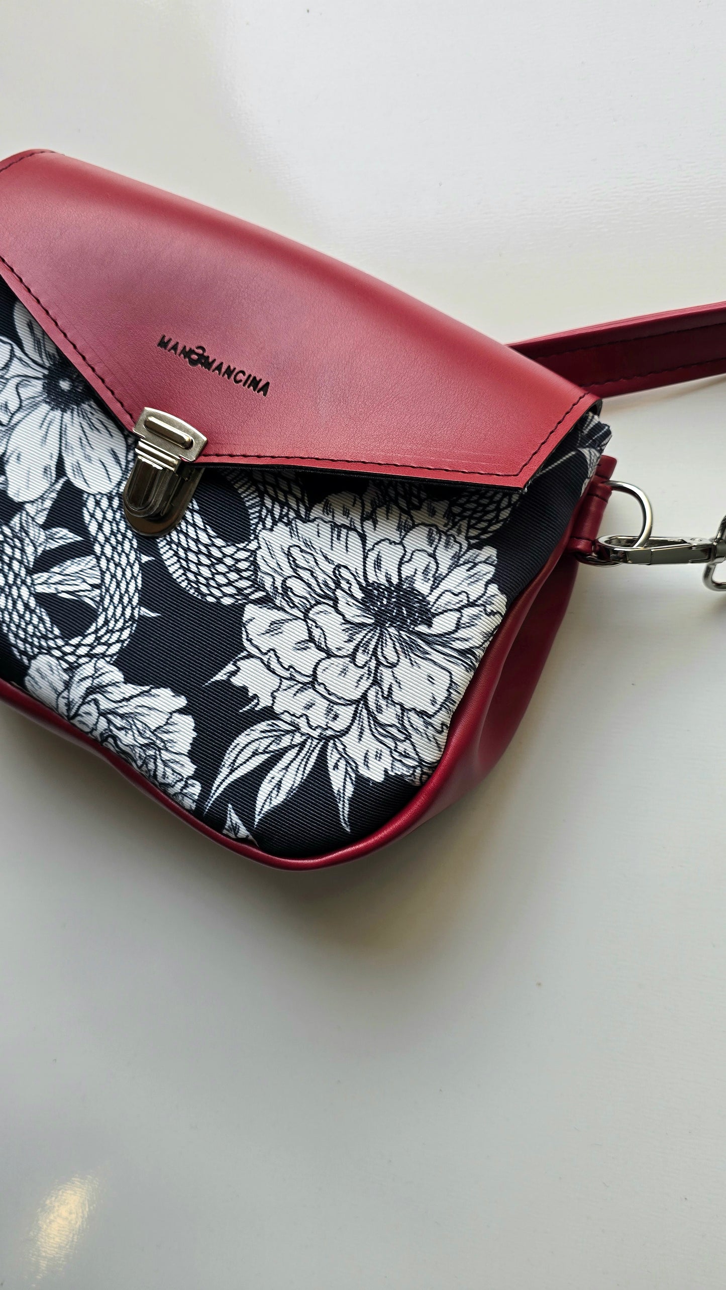 MARSUPIELLO large bordeaux / fiori serpenti