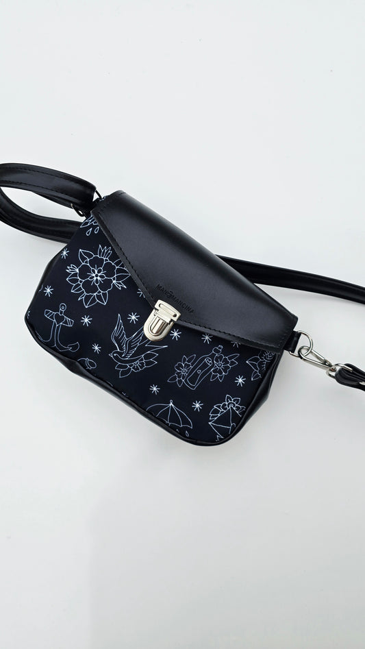 MARSUPIELLO large NERO / TATTOO BLACK