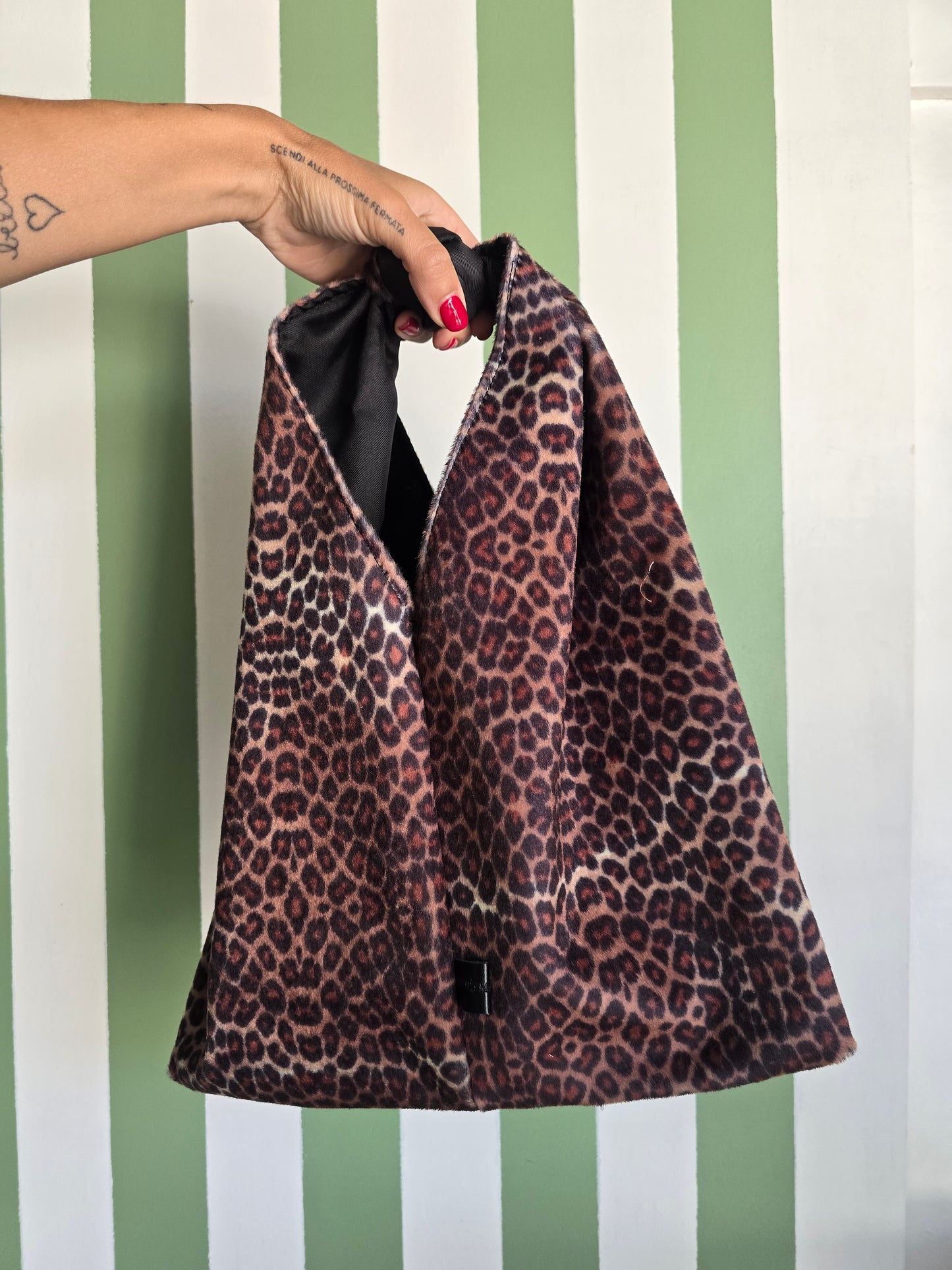 Borsa a nodo leopardo chiaro