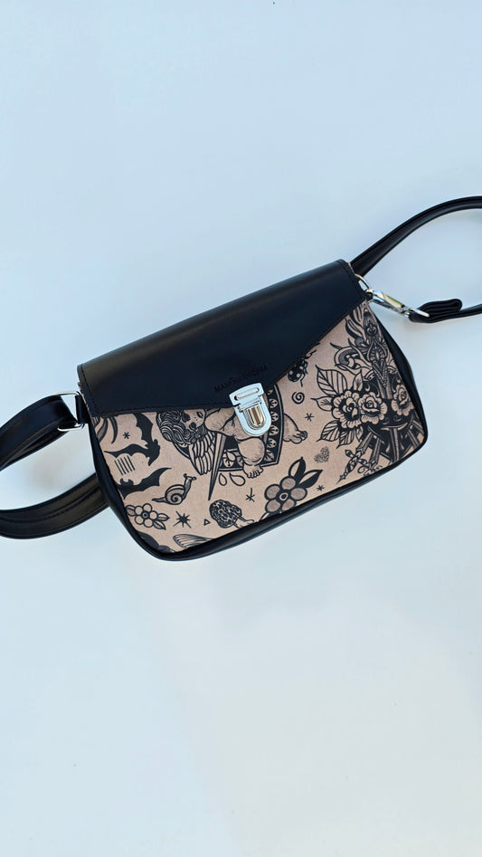 MARSUPIELLO large NERO / tattoo camel