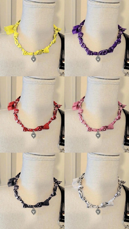 COLLANA BANDANA/EX VOTO (tutti i colori)