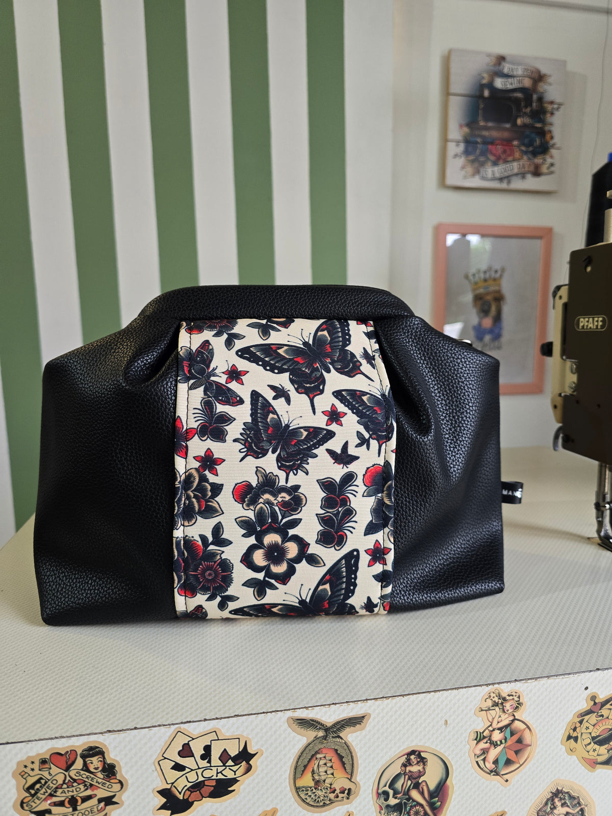 BORSA CLIC CLAC tracolla regolabile nero/ farfalle