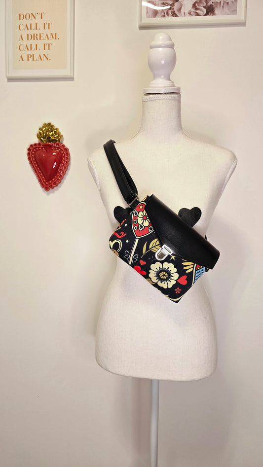 MARSUPIELLO nero / tattoo love