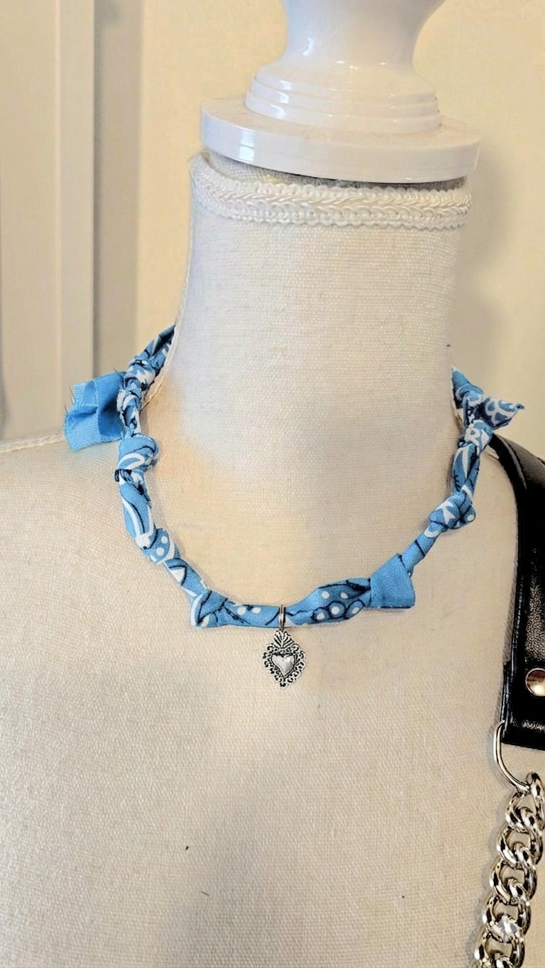 COLLANA BANDANA/EX VOTO (tutti i colori)