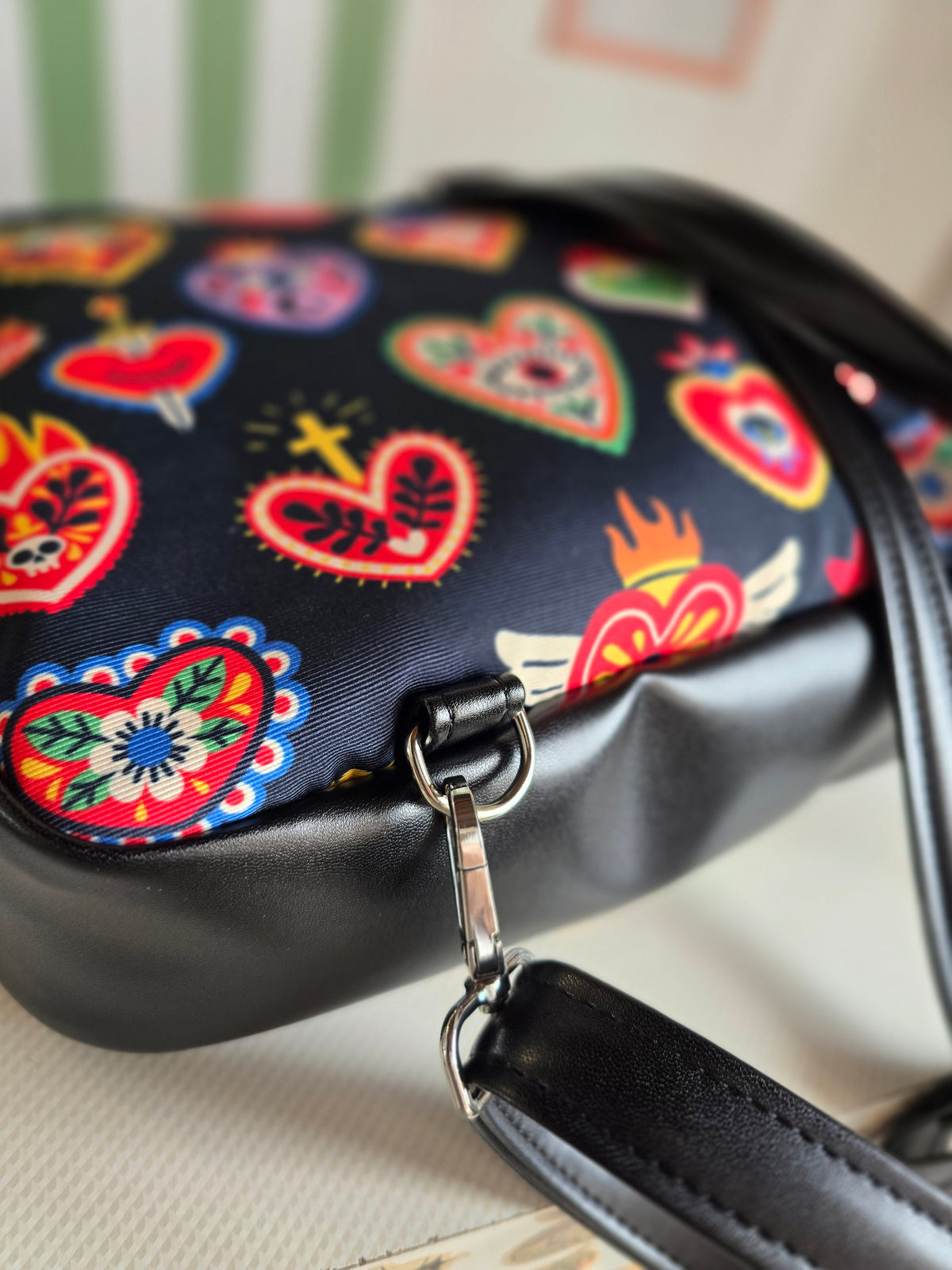 "DOTTY" VEGAN maxi SIMILPELLE nero / ex voto multicolor
