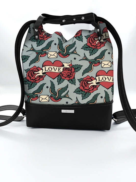 BORSA/ZAINO "BETTA" 2 IN 1 - NERO / rondini love