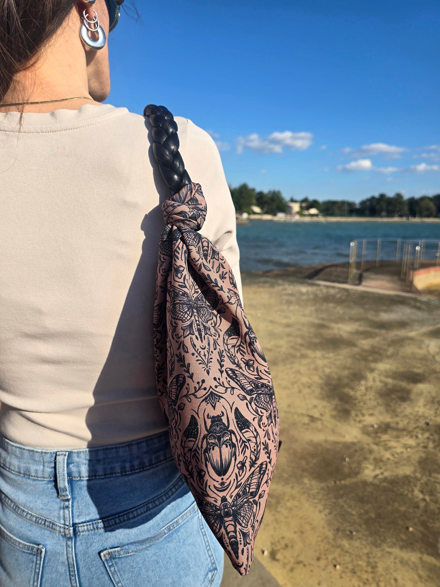KNOT BAG tattoo mocha