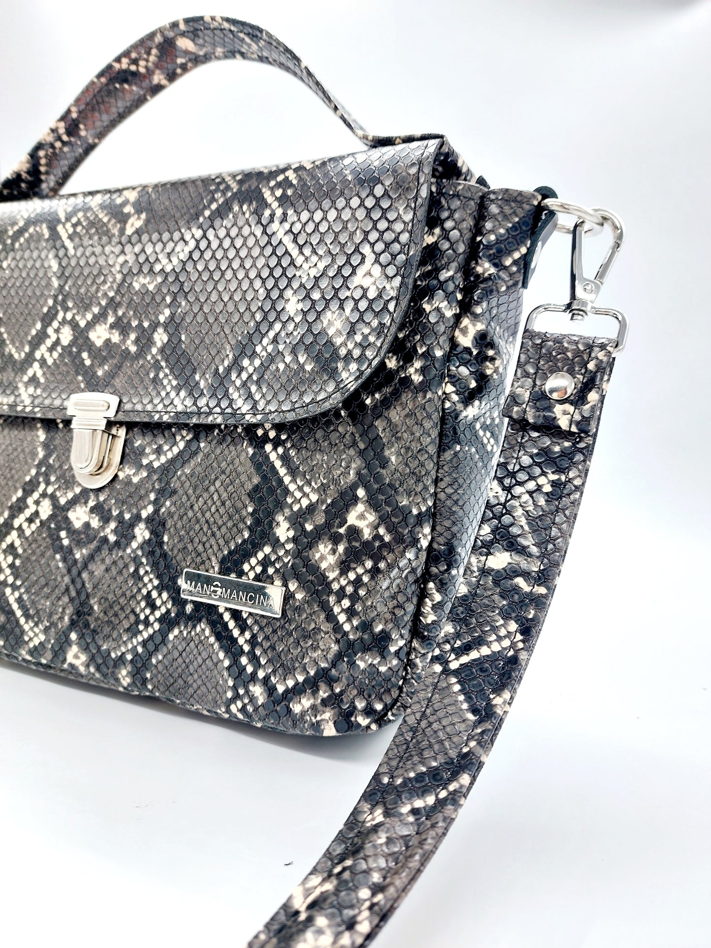 "DOTTY" VEGAN mini SIMILPELLE PITONE nero