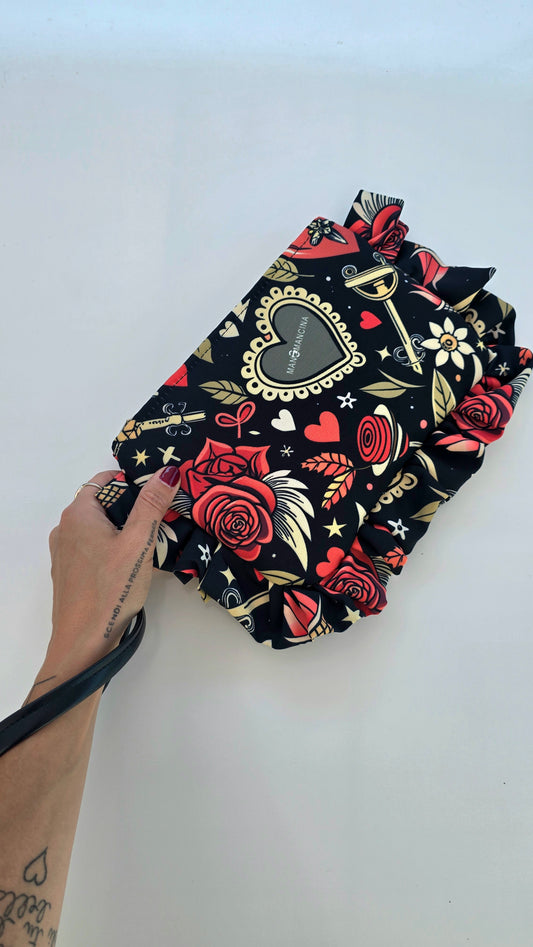 "MIRTA" pochette con rouches love tattoo
