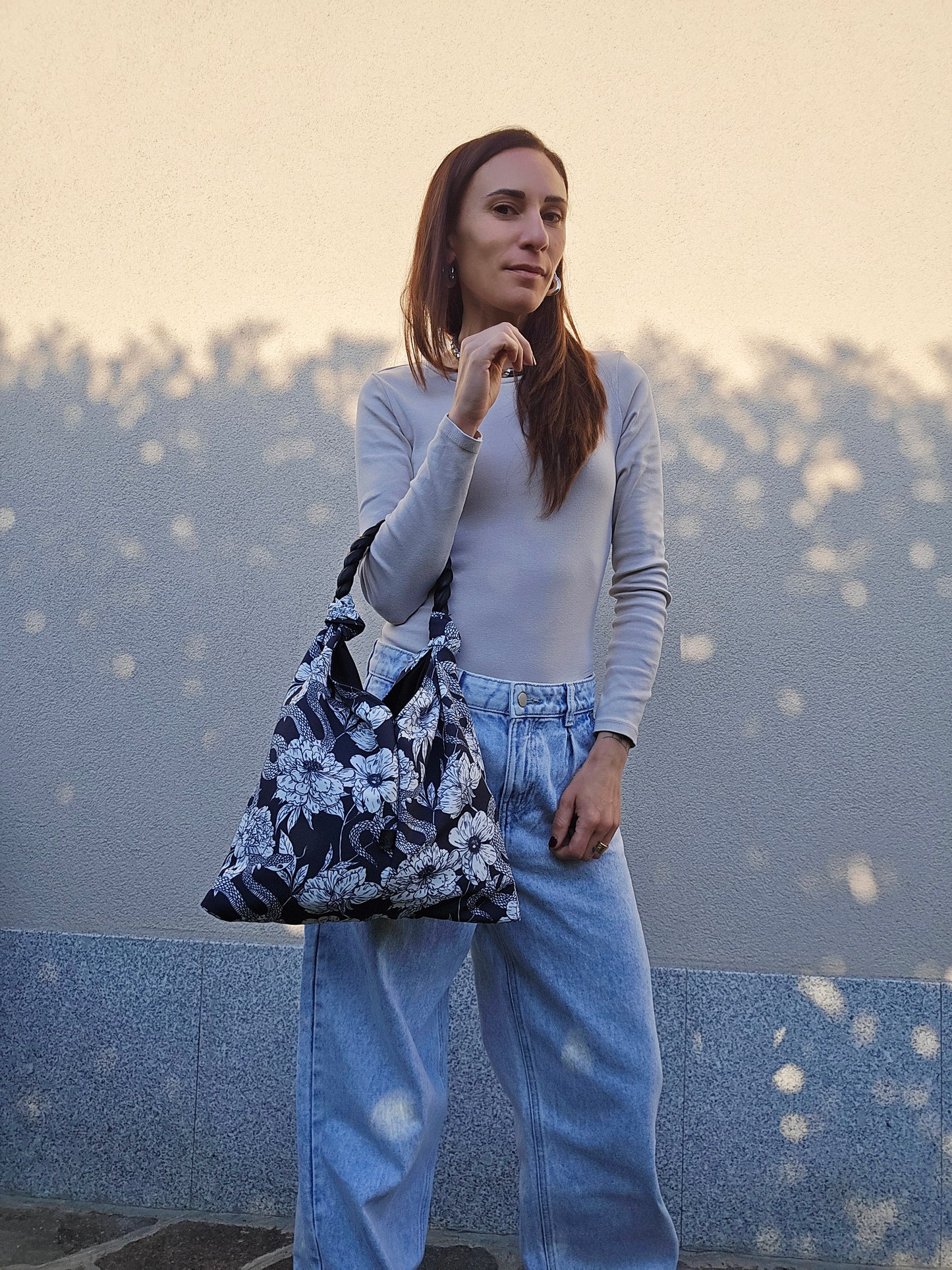 KNOT BAG nero fiori serpenti