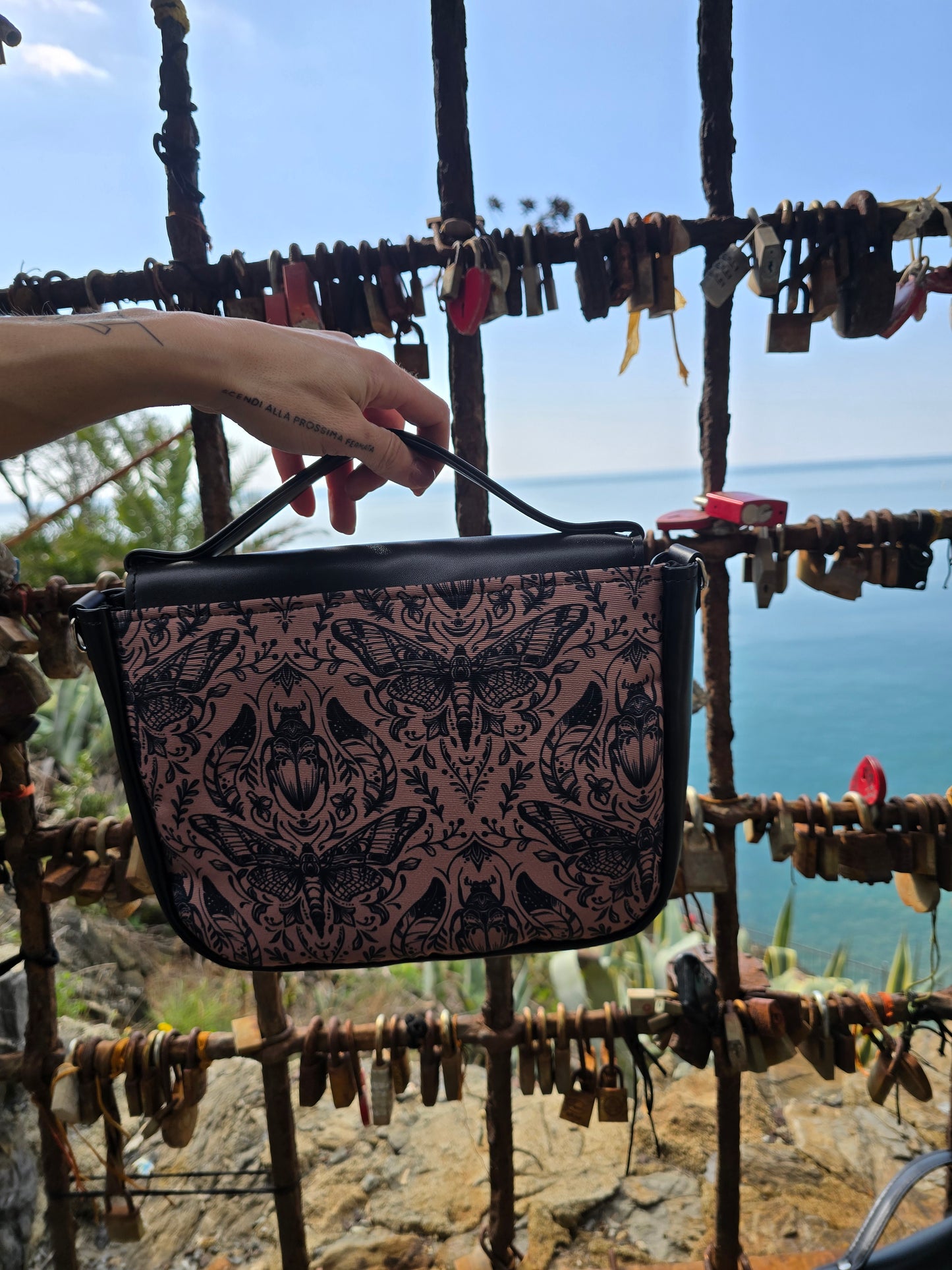 "DOTTY" VEGAN mini SIMILPELLE nero / tattoo mocha