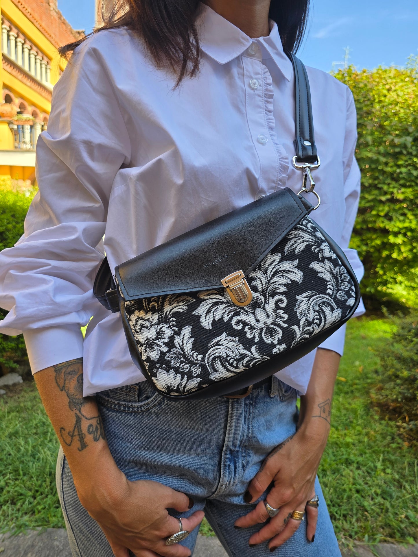 MARSUPIELLO large nero/damascato