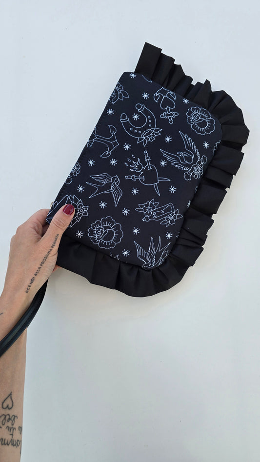 "MIRTA" pochette con rouches TATTOO BLACK