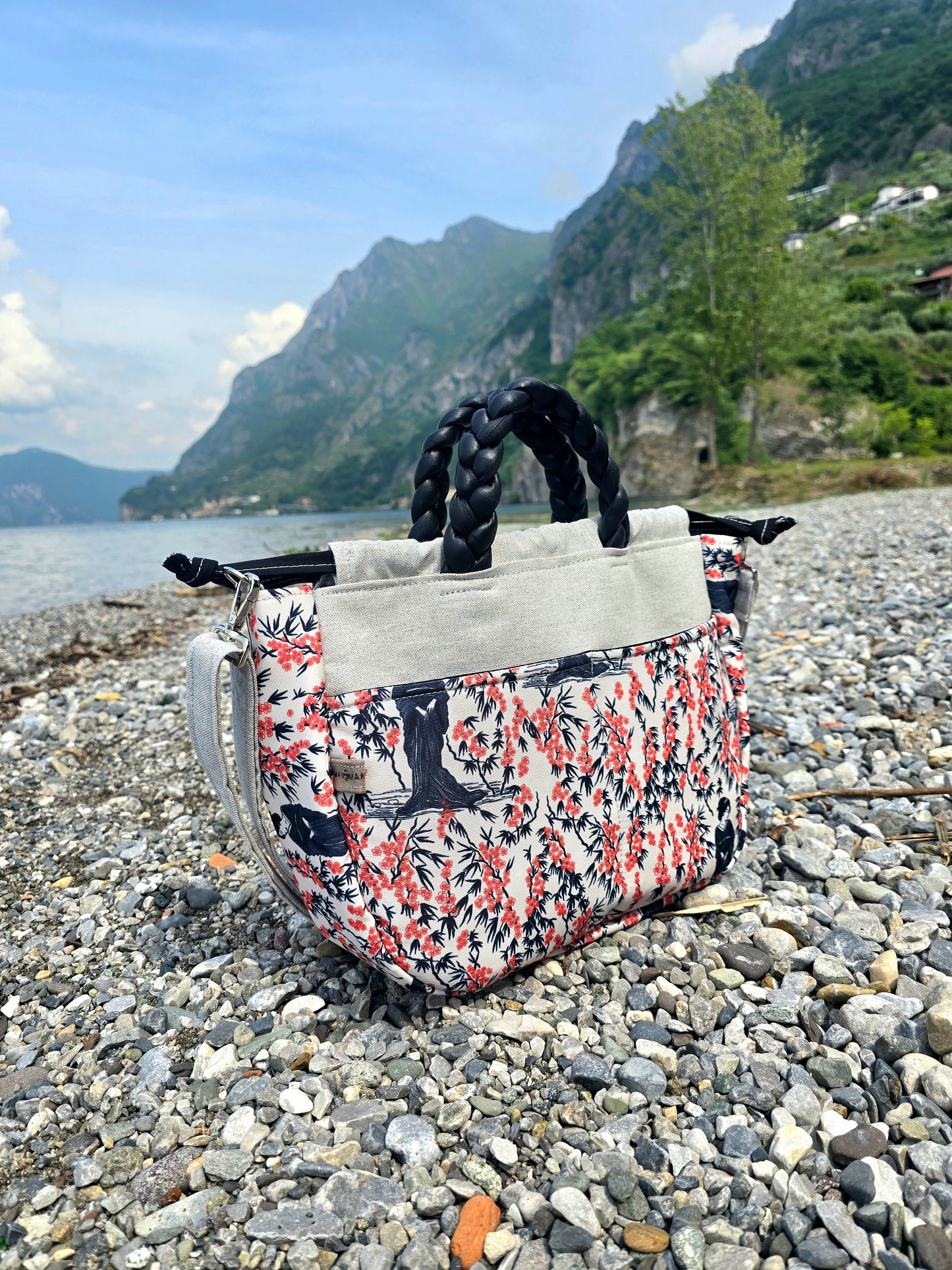 "L'ORGANIZZATA" grigio chiaro/geisha