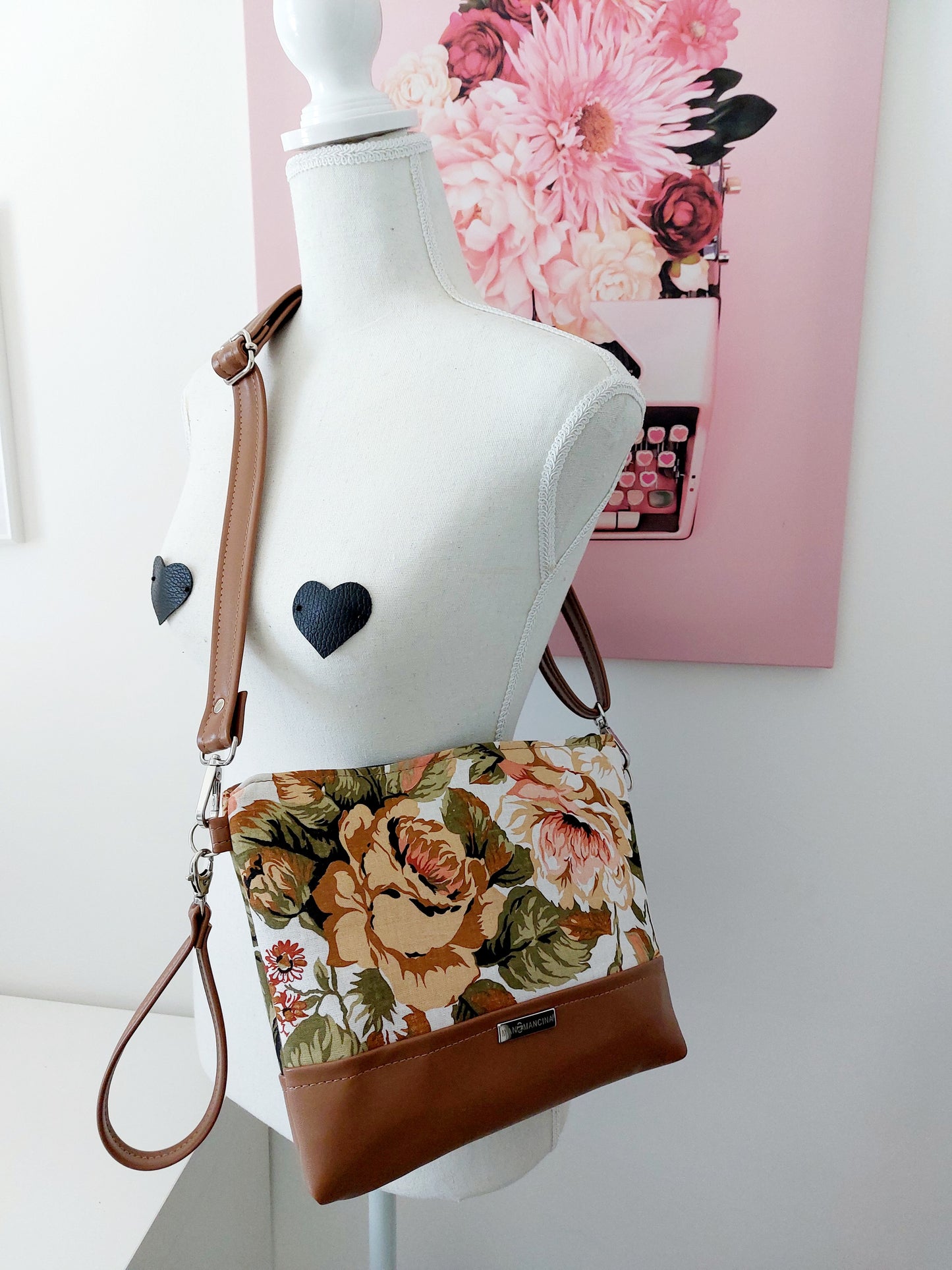 "POSCÈ" pochette in similpelle cuoio/flowers 2