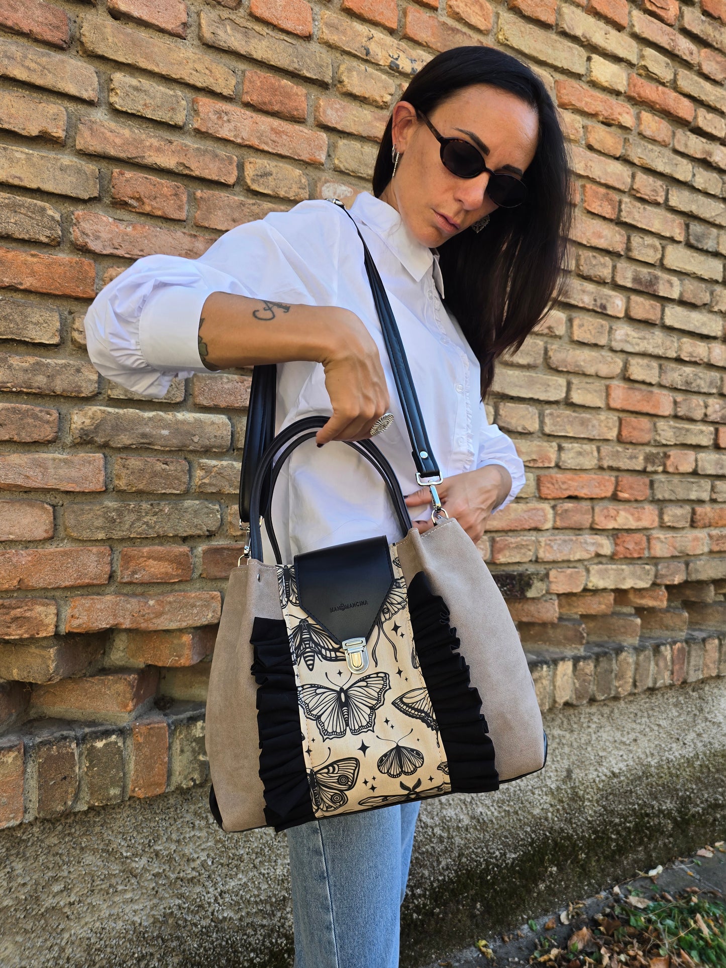 L'ARTIGIANA - tortora/farfalle beige +rouches
