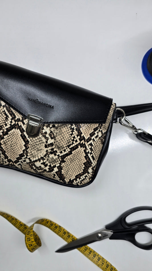 MARSUPIELLO large nero/ pito beige