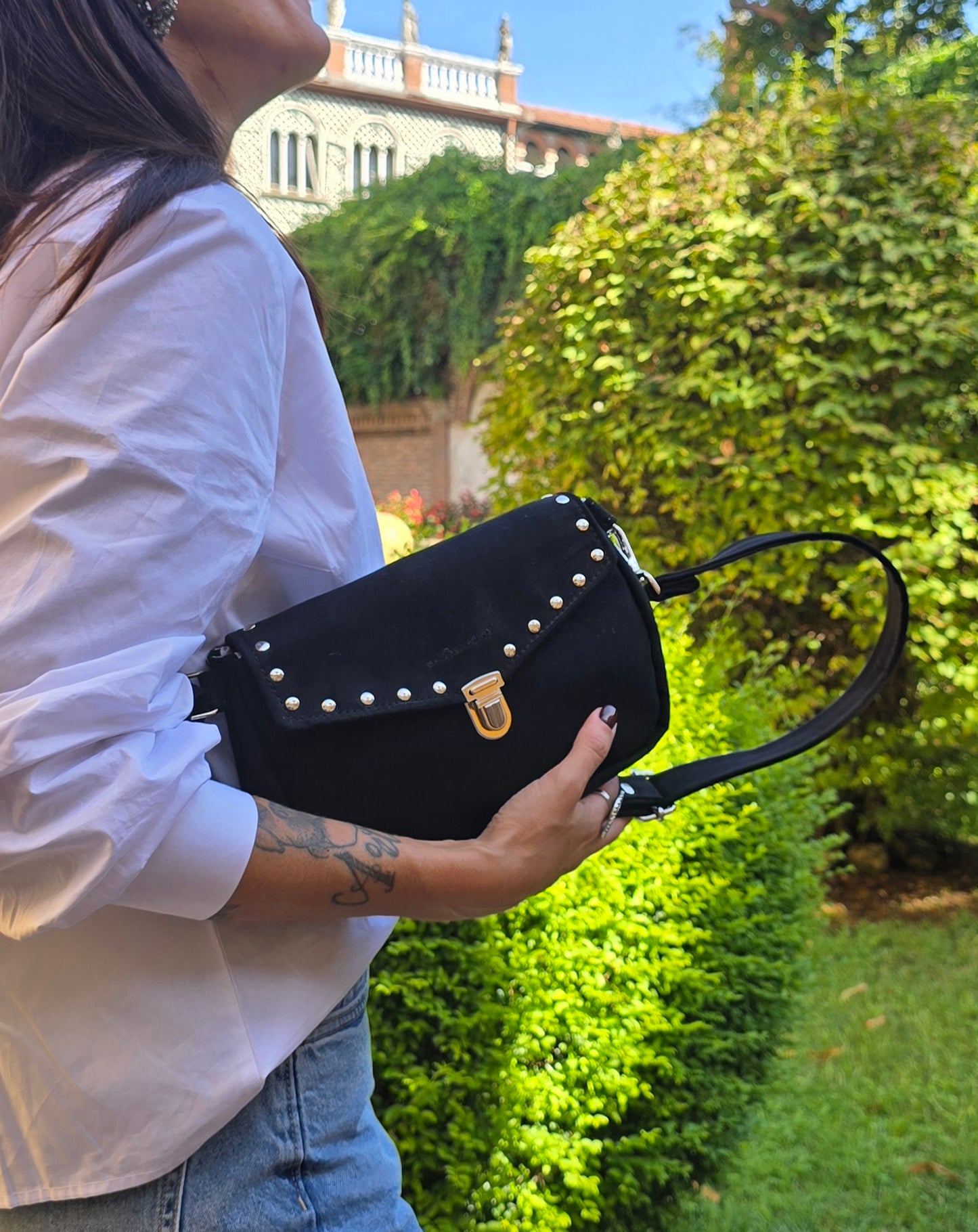 MARSUPIELLO large similsuede nero+borchie