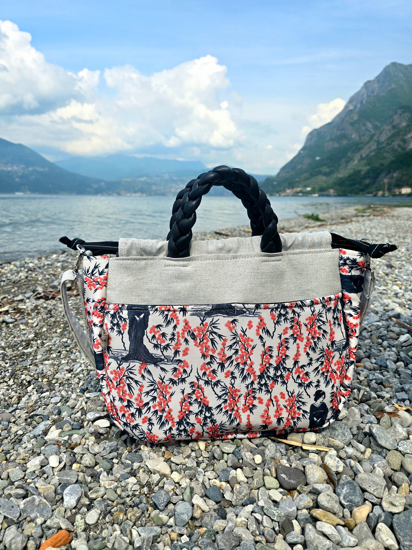"L'ORGANIZZATA" grigio chiaro/geisha