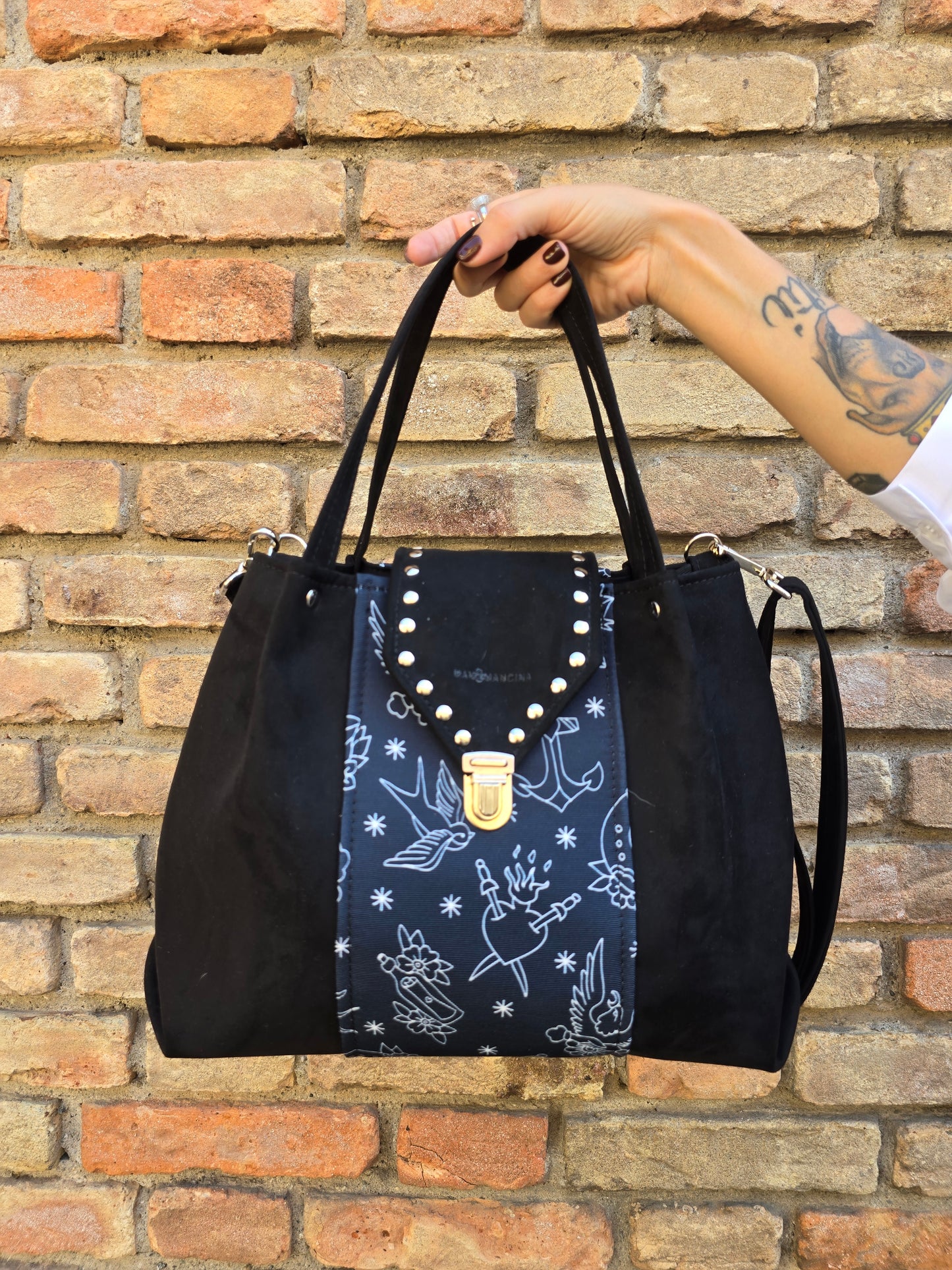L'ARTIGIANA - nero/tattoo black +borchie