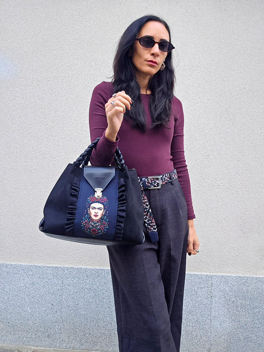 L'ARTIGIANA - similsuede nero/Frida rouches manici intrecciati