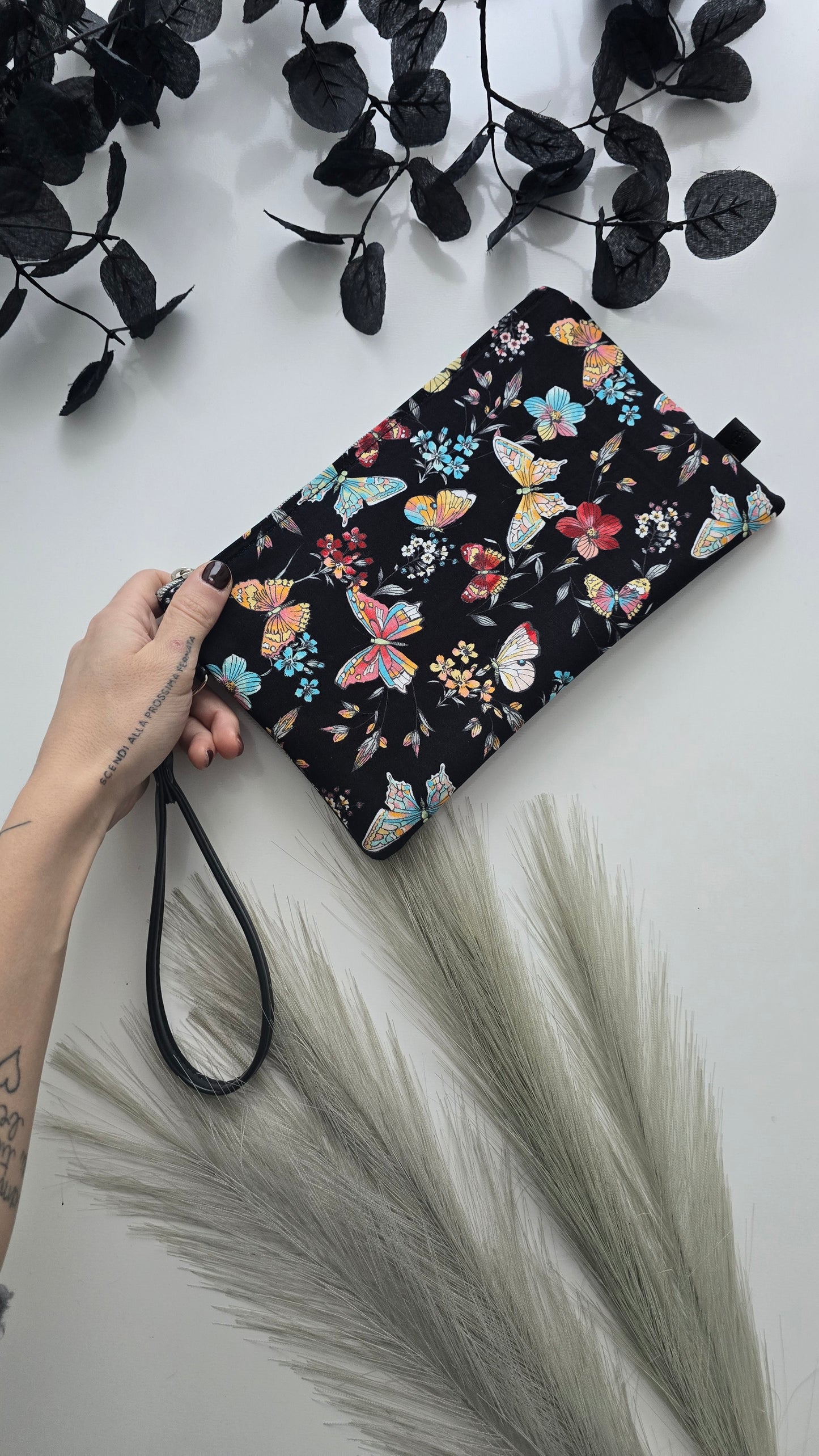 "BUSTARELLA" butterfly nero