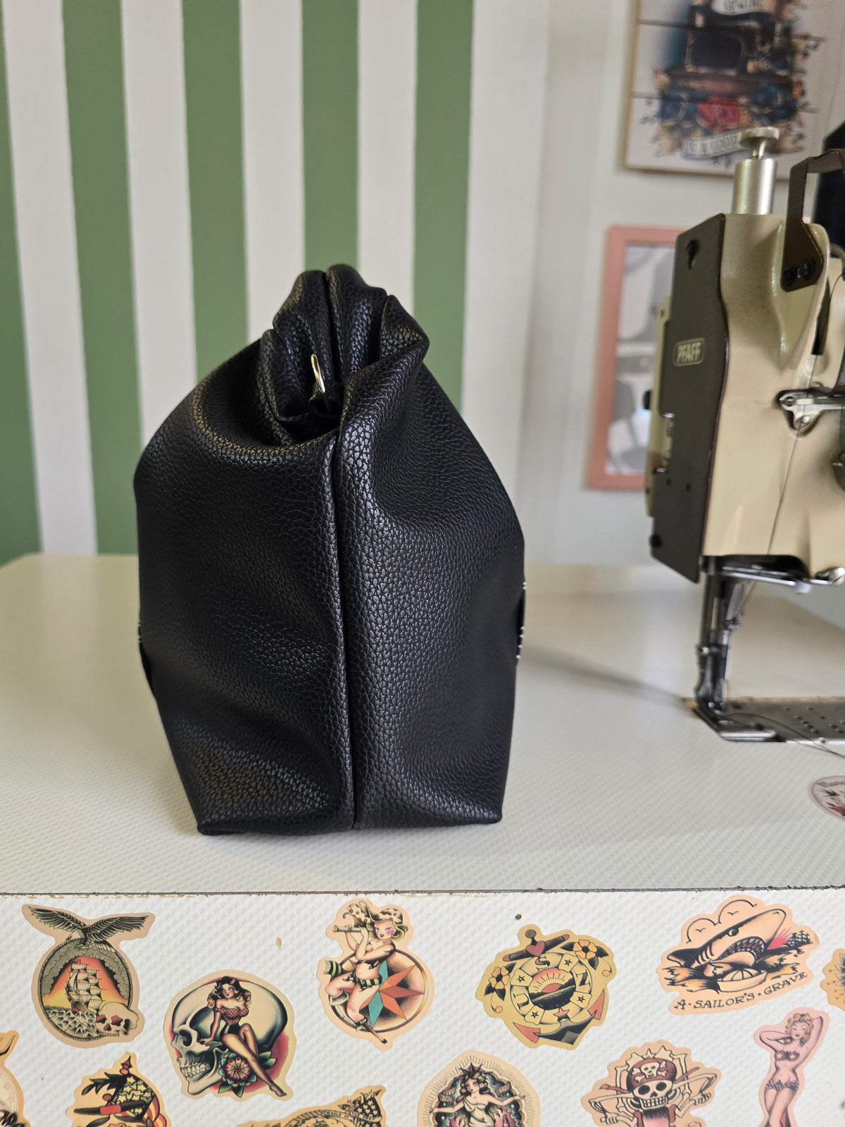 BORSA CLIC CLAC tracolla regolabile nero/ tattoo pezzo unico