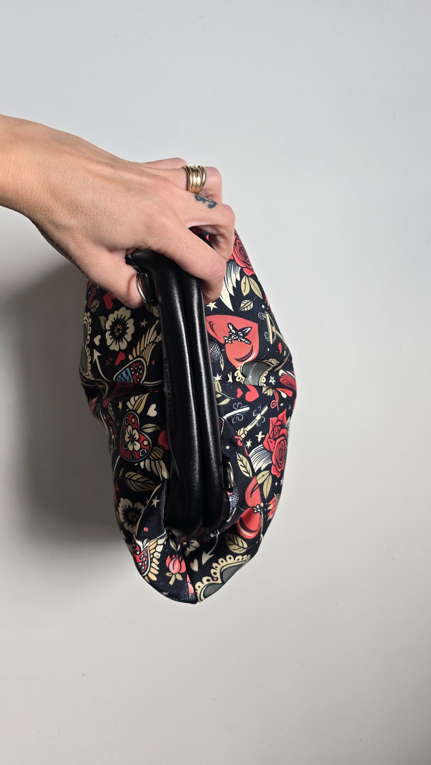 BORSA CLIC CLAC tracolla regolabile nero/tattoo love